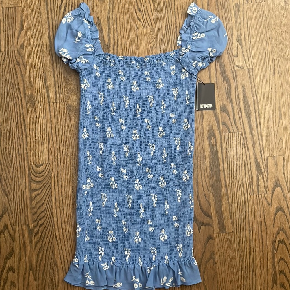 New with tags Reformation Minnie Dress - Size L/Smocked